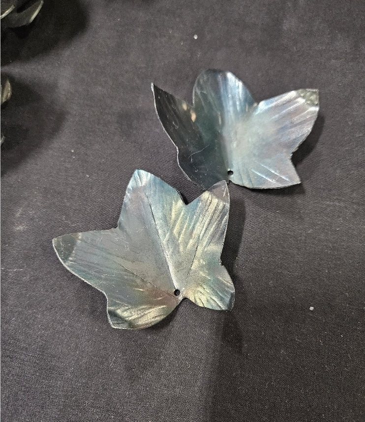 Steel Ivy Leaves