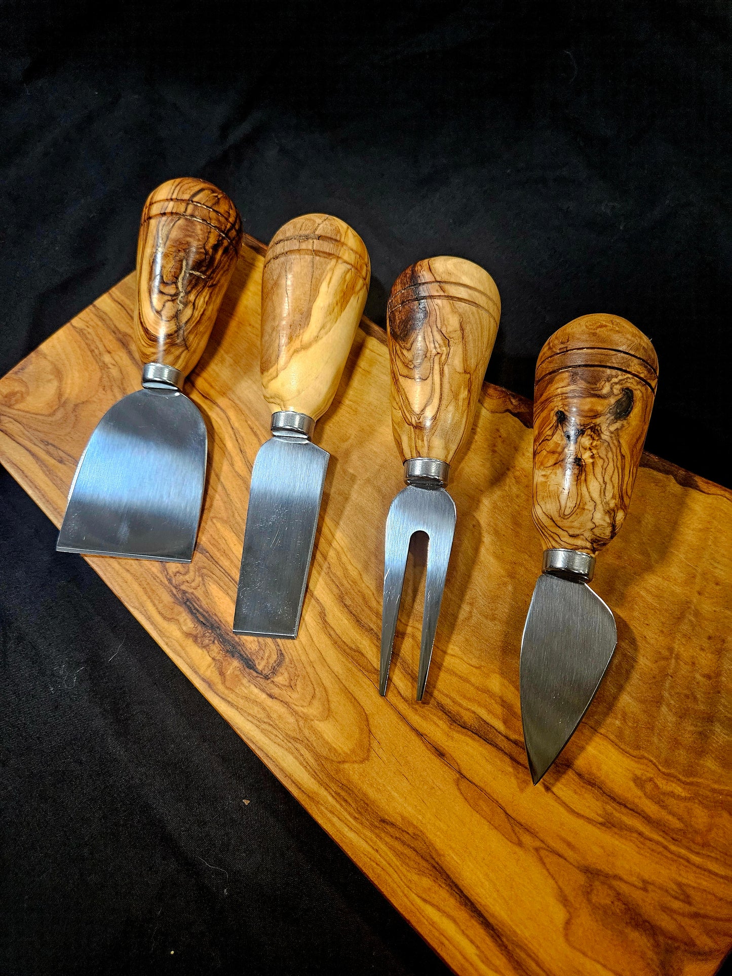 Cheese Knife Set with Olive Wood Handles
